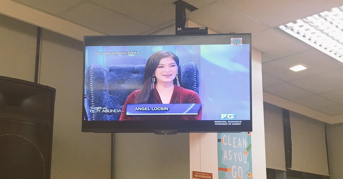 itsxtiancapuyan's tweet photo. I’m watching now! Ang ganda niyo naman po. @143redangel #AngelLocsinOnTWBA https://t.co/CXF5ouicm6