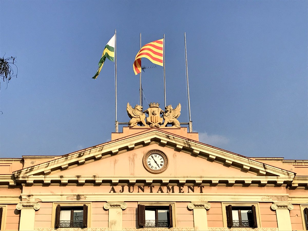 cssabadell's tweet image. Exigimos que de forma inmediata el gobierno de #Sabadell reponga los símbolos que representan a la mayoría de ciudadanos de la ciudad