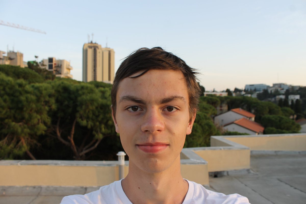 BloggingLinus's tweet photo. Eine kleine Anekdote zur Feier des Tages!
https://t.co/yusGr9Xk5o https://t.co/2GSAUxkPtW
