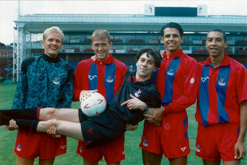 📷 What a photo... ❤💙

There's a tribute to Sean Hughes in today's programme.

#CRYWHU