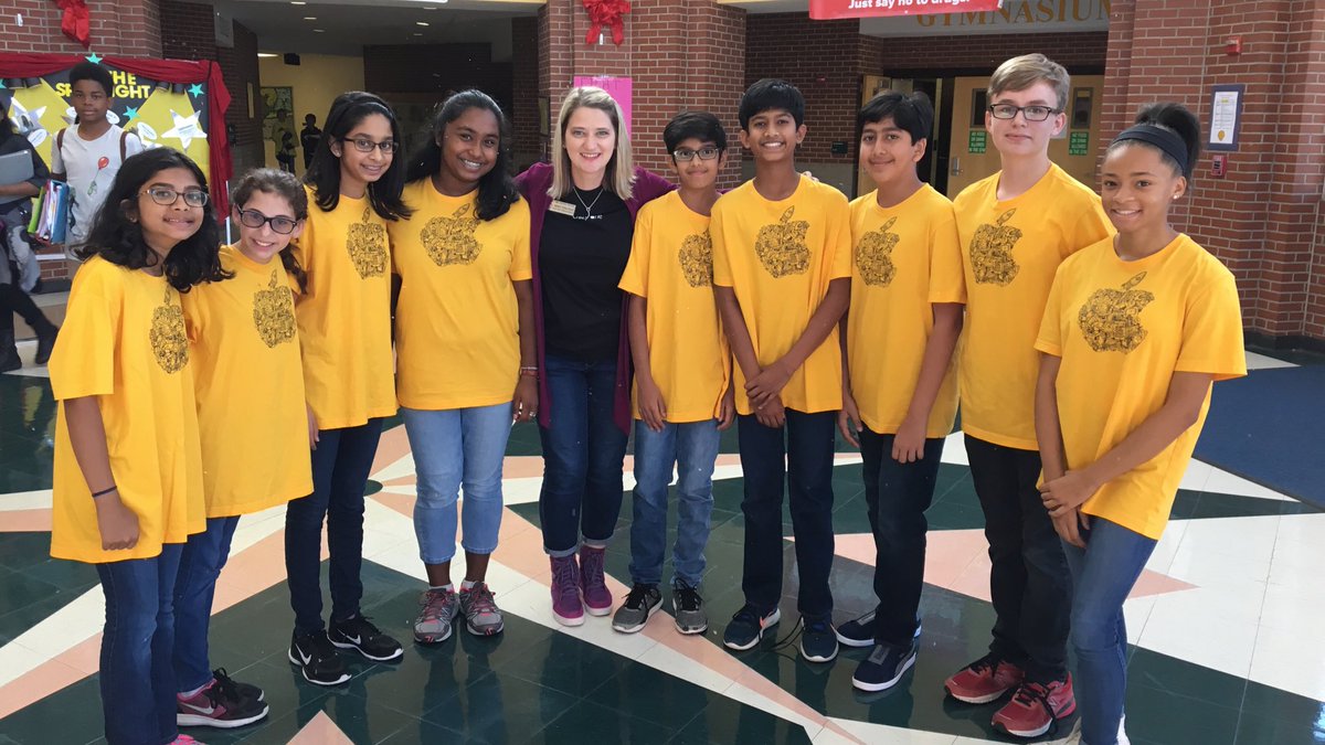 MissRioux's tweet photo. #AMMSSWAT was wonderful this morning presenting to #AMMSLions parents!! ππ these kids so much!! @AppleEDU https://t.co/Qj061Bnh6l