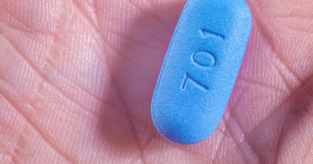 Goed nieuws! Dankzij een deal met Nederlandse apotheken is #PrEP nu voor een kleine 100 euro per maand beschikbaar. aidsfonds.nl/nieuws/prep-ru…