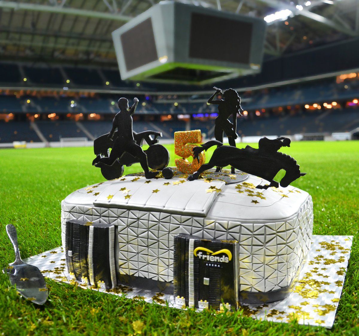 Friends Arena tweet media