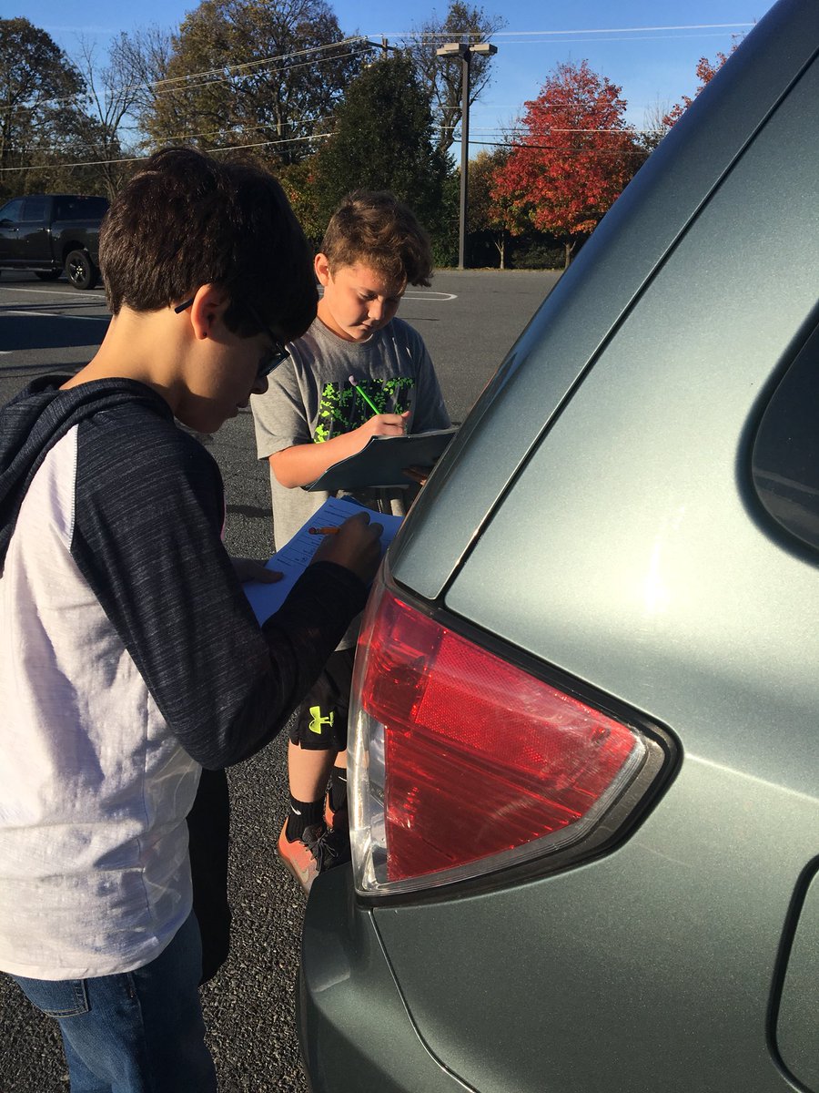 koala_610's tweet photo. 7th grade made counting cars to collect data for proportions, percents, and more #WilsonSouthern #Wilsonsd #percents #proportions https://t.co/YUGZmVT5XY