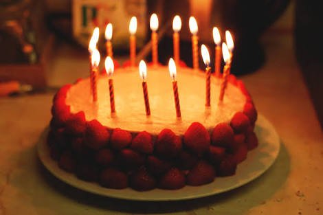 nxtjaehyun's tweet photo. @nctwinwirn a present from me ㅎㅎ ayo ditiup lilinnya jangan dimakan https://t.co/VemnqsNoPR