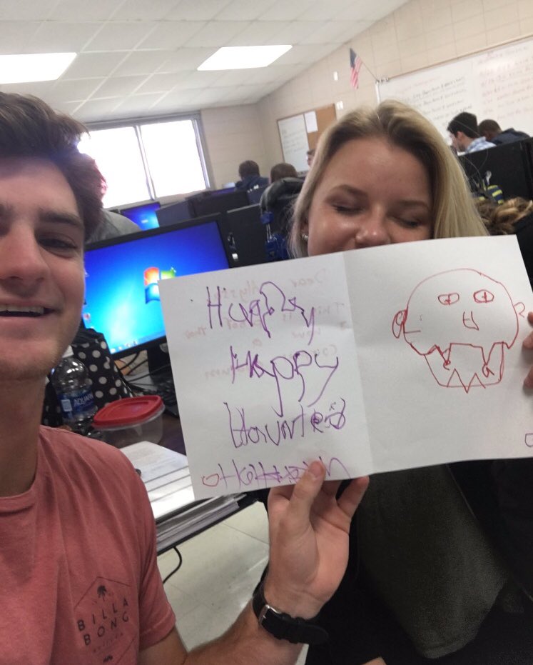 SBHighSchool_nc's tweet photo. Cougar Roar of the Week (#crotw): @thefixerED Students Learn about their #corpuscallosum in AP Psych! #frontallobeissues #TheCougarStandard https://t.co/pN8Suyc0eP