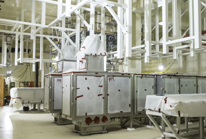 Orano_usa's tweet photo. Construction progress on #MOXproject moves inside facility with installing glove boxes and process machinery. https://t.co/dqscmAcUO4 https://t.co/50UDip0POy