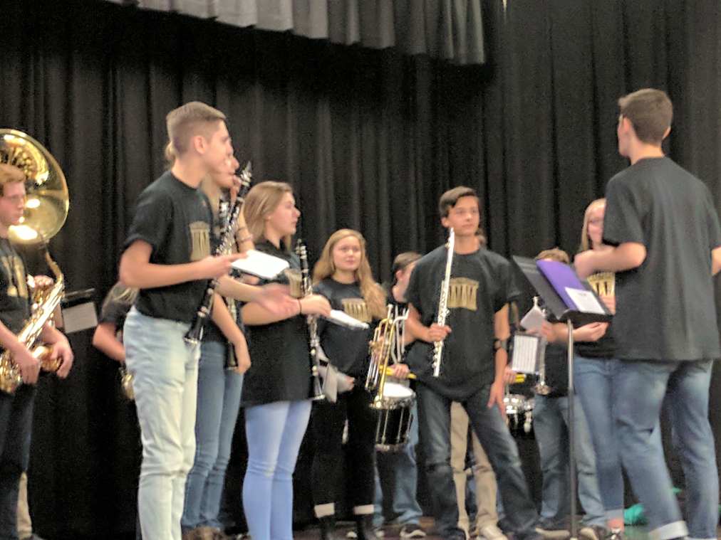GNHSWellness's tweet photo. @Latinos_Stnd_Up and @gnhsband did an AMAZING job presenting to @AvonNovas on character for Red Ribbon Week today.  Thanks to all! https://t.co/qMrtyIZT9e