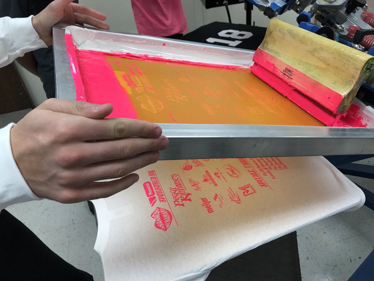 2nd successful Small Business &amp; Graphic Design joint design &amp; production project! 500 shirts for the Shannon Mc 5k race! #d214ready #bpl