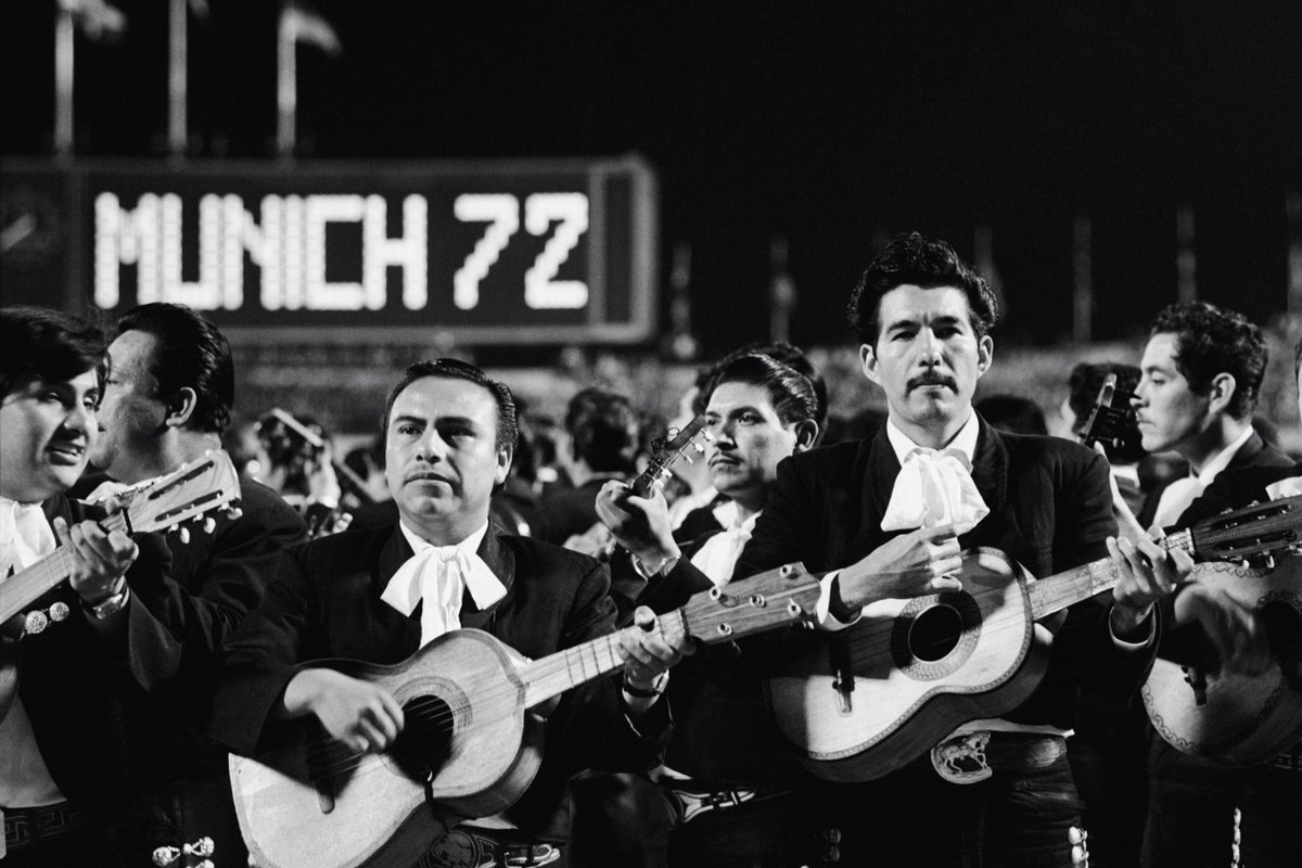 juegosolimpicos's tweet photo. Tal día como hoy hace 49 años fue la Ceremonia de Clausura 🏟️ de los #JuegosOlimpicos de #Mexico1968 🇲🇽. #Mexico @COM_Mexico 📸 COI https://t.co/ttS4CZbXrb