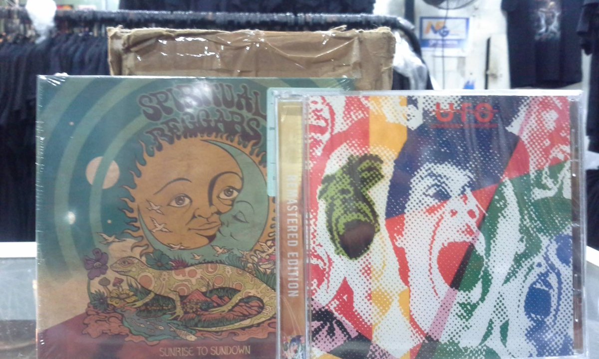 LojaZeppelin's tweet photo. Importamos CDs, DVDs e Blu-Rays de qualquer estilo. Faça a sua encomenda!! https://t.co/efXLssLwAO *Fotos de encomendas de clientes. https://t.co/wOPphyZXyr