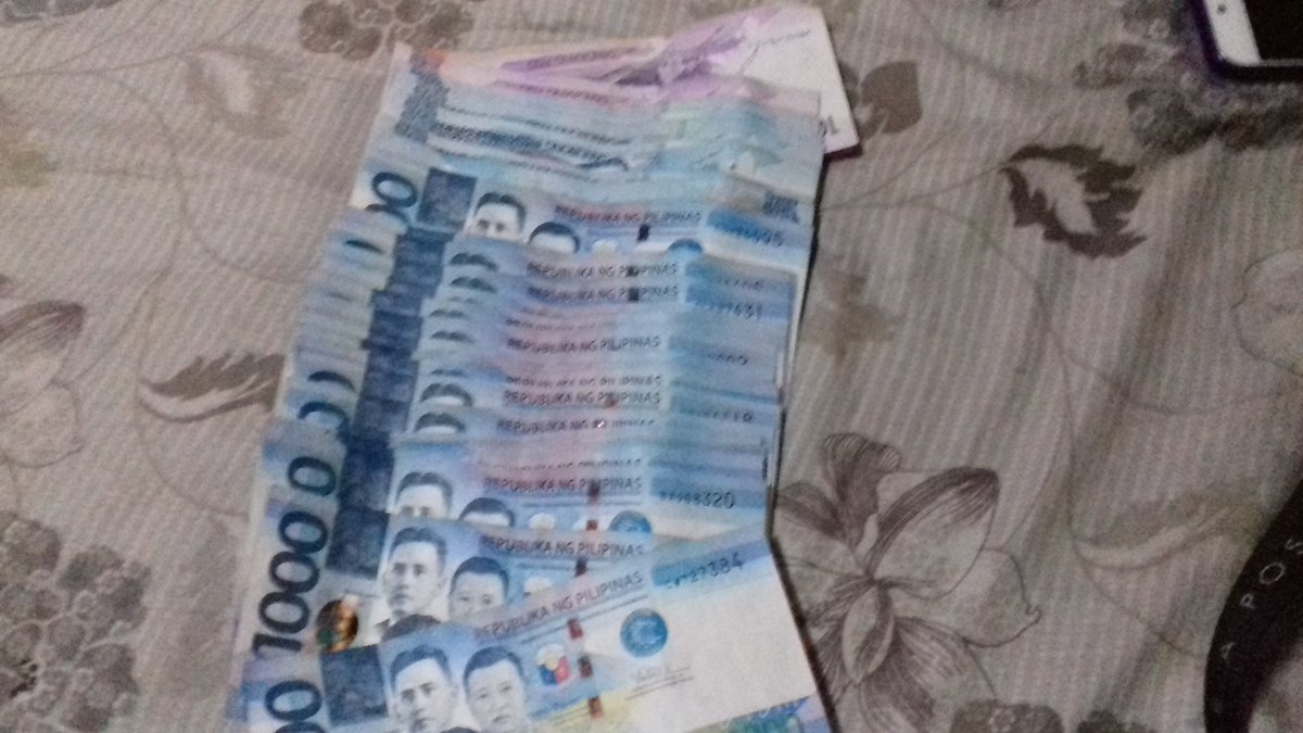 lynshey14's tweet photo. Panahon na para mag walwal
Bawas muna tau ng ipon ..grabe na ata pag titipid ko sa sarili ko. Lets go.

#offtoQC
#IINUMNGSAGAD https://t.co/Mvm19U0hz1