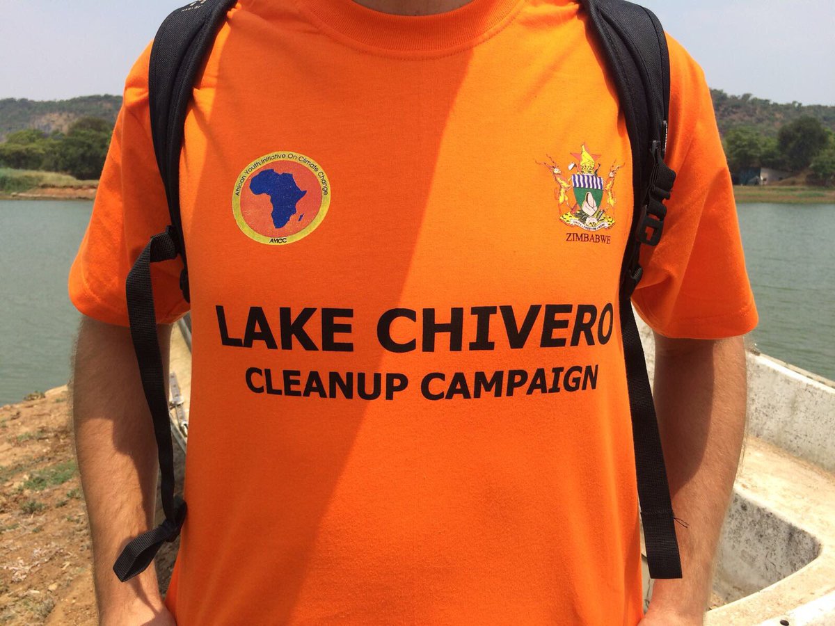 UNICEFZIMBABWE's tweet photo. 100 people today at the clean-up, tell people, come tomorrow. Initiative by AYICC. #donlitter #Iampartofthesolution #lakechivero https://t.co/JSRwduFmbu