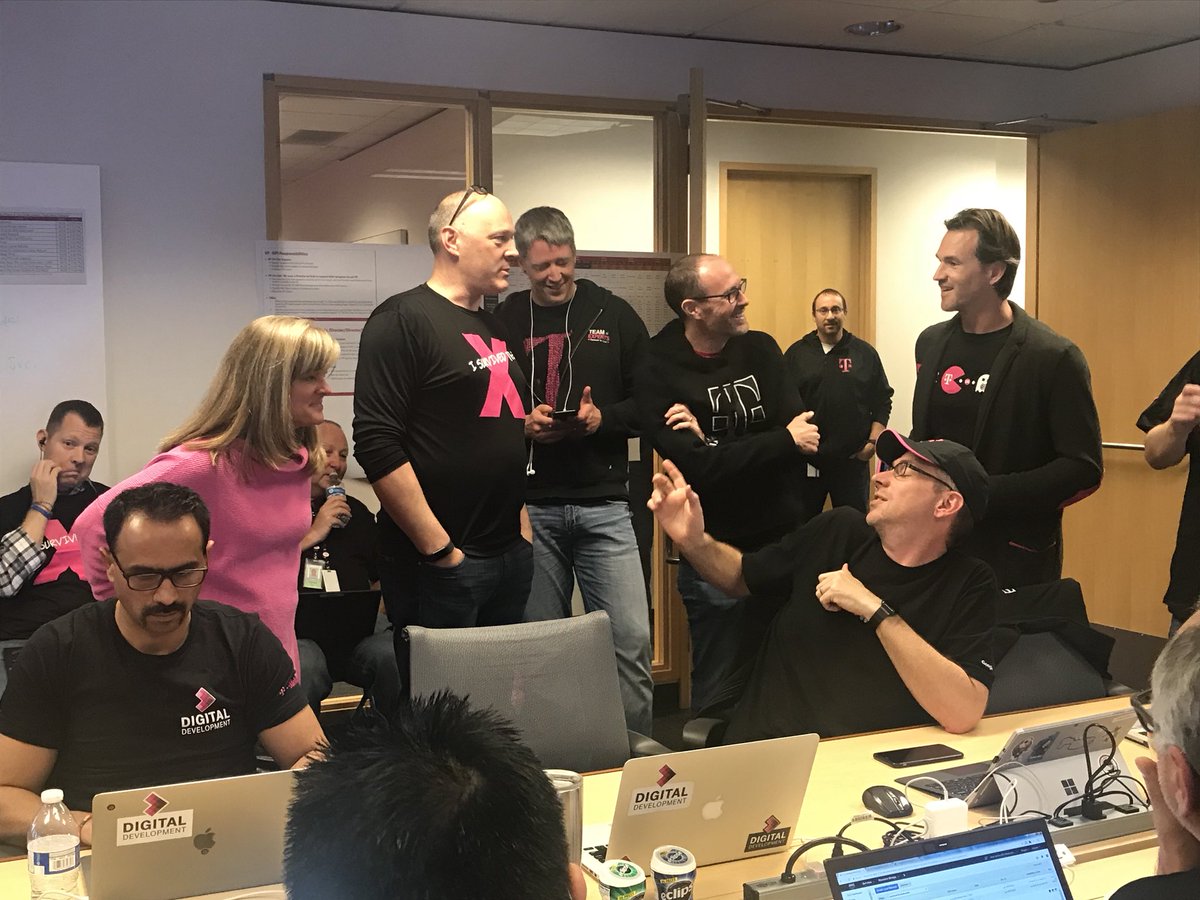 Asif1qbal's tweet photo. Collaboration across teams to deliver fast &amp; simplified customer experience @TMobile for the #iPhoneX launch #Digitaldev #bestinthebusiness💥 https://t.co/UQp6g9D7k8