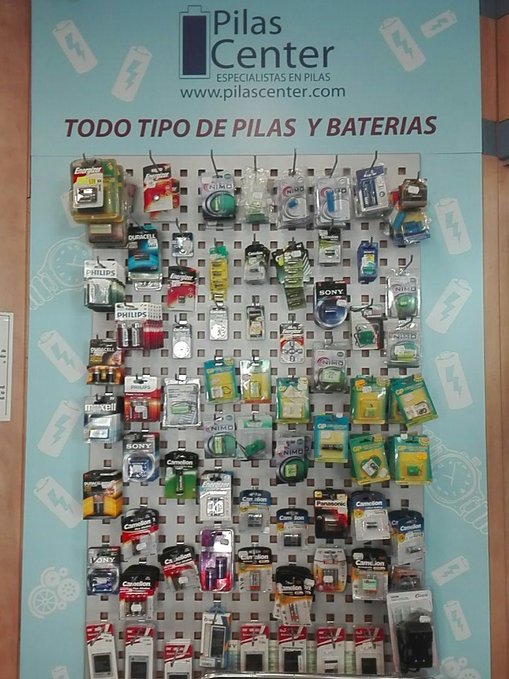 relojerialords's tweet photo. Toda clase de #pilas y #baterias #casio #energizer #sony #duracell #philips #relojeria #electronica #malaga #lospatios https://t.co/1DdoH9J6Aj