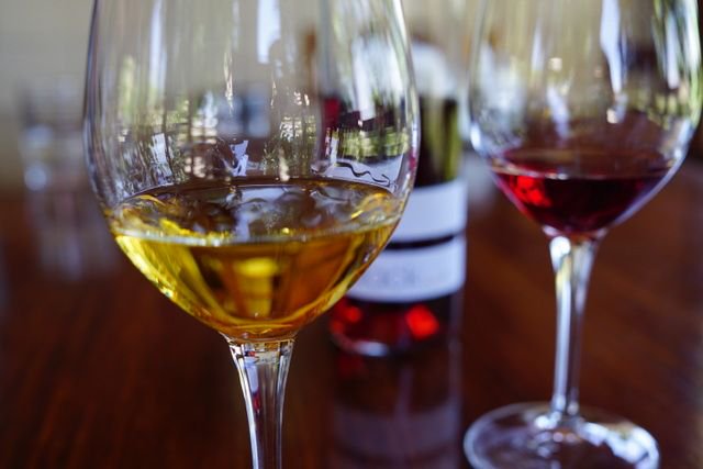 CyprusWines's tweet photo. Sweet weekend ahead - celebrate it - https://t.co/R0BNBXTkT7 Partner Ambassador Winery #cypruswines https://t.co/3dw1Yy9Pbe