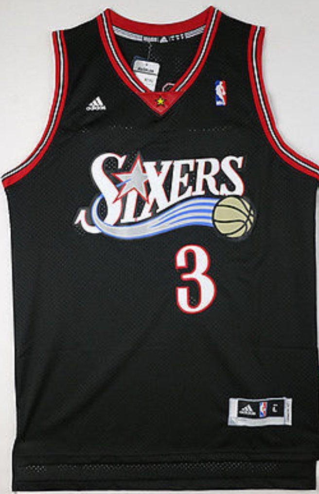 CoachPJLowman's tweet photo. 3 days until basketball season begins!
This 3 is brought to you by 76ers great Alan Iverson. #practice #hallofamer #legend #knowthegame https://t.co/BTs4S57sq6
