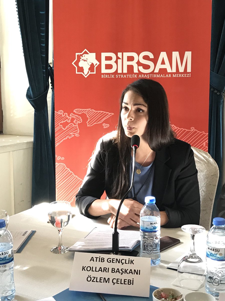 birsamorg's tweet photo. “Türkiye Gençliğinin Yardımlarına Sınır Ötesi Bakış” başlıklı ikinci oturumumuz başladı.İlk söz ATİB Gençlik Kolları Başkanı Özlem Çelebi’de https://t.co/TAEQiVHr5f