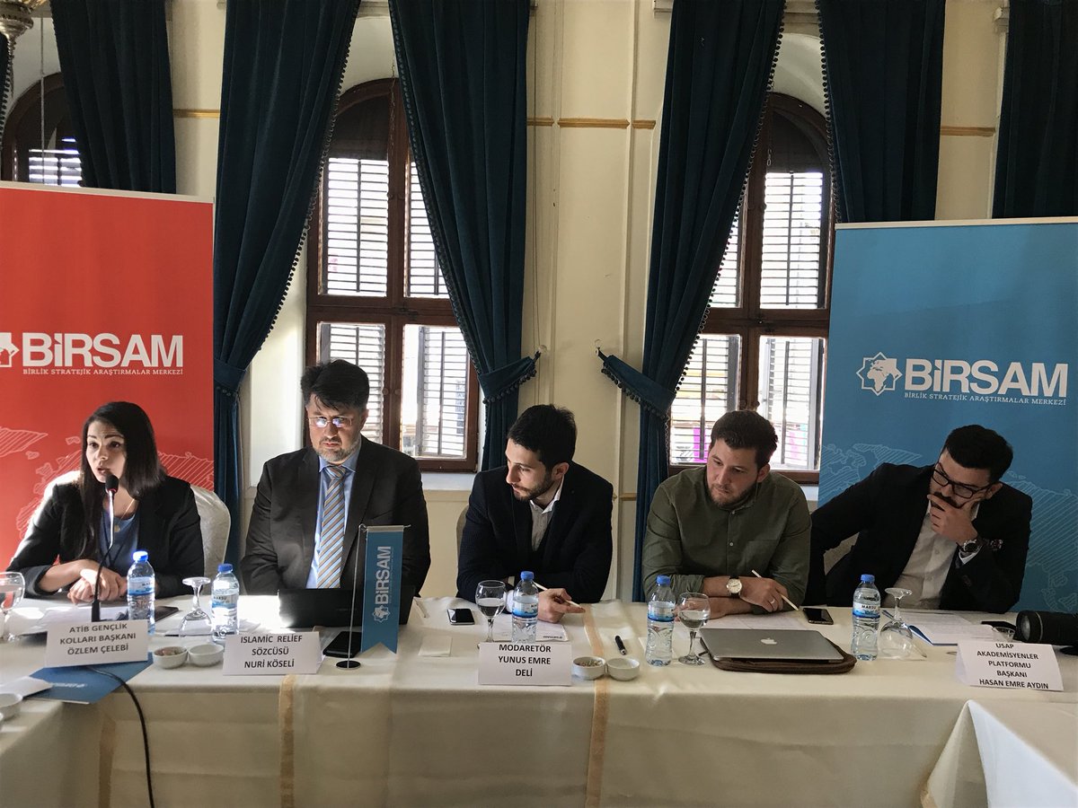 birsamorg's tweet photo. “Türkiye Gençliğinin Yardımlarına Sınır Ötesi Bakış” başlıklı ikinci oturumumuz başladı.İlk söz ATİB Gençlik Kolları Başkanı Özlem Çelebi’de https://t.co/TAEQiVHr5f