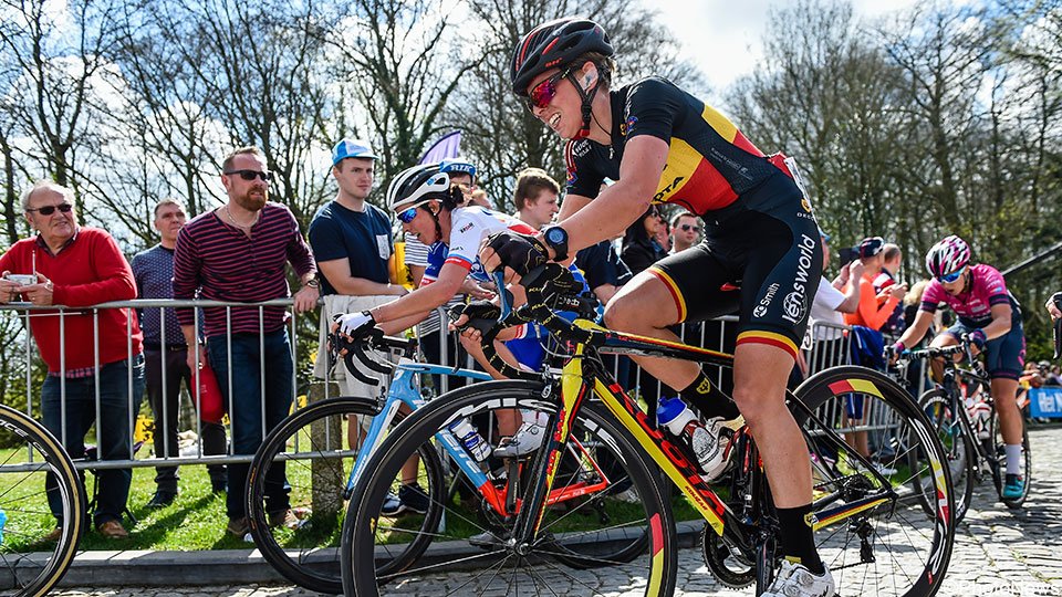 Lensworld-Kuota, de beste Belgische vrouwenploeg van het jaar, houdt het voor bekeken
sporza.be/permalink/1.30…