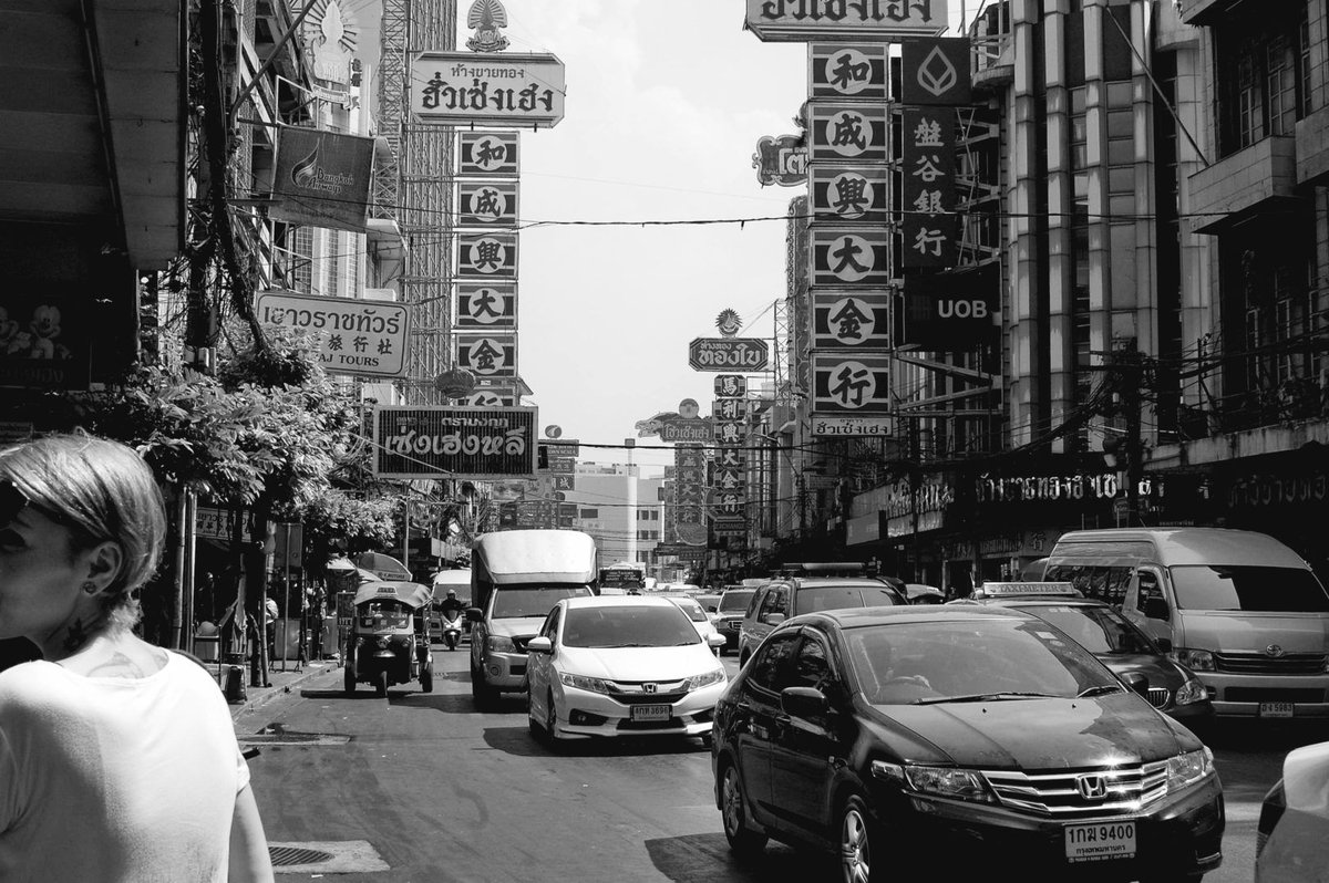 atomzboy's tweet image. Chinatown Bangkok – Hub of all things #chinese with Photo Gallery! #chinatown #bangkok #thailand buff.ly/2ll7At4