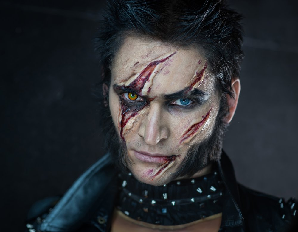 JNJVision's tweet photo. #eyefactfriday Costume contact lenses can be disastrous for vision; avoid putting anything into your eyes, even if it will make your costume https://t.co/ZWYx5hwyaD