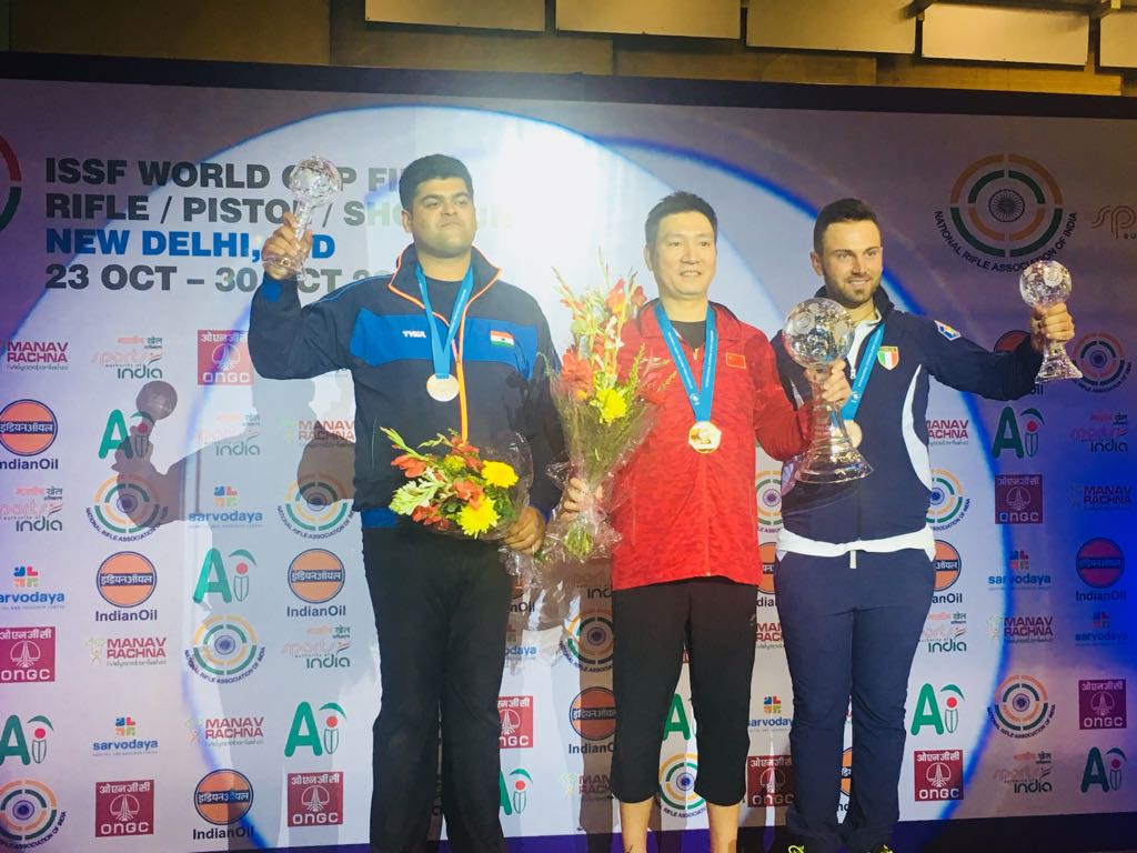 VeblrOfficial's tweet photo. #Victoryceremony :  Double Trap Men final #ISSFWCF congrats #SangramDahiya
@ISSF_Shooting @IndiaSports @Media_SAI @RaninderSingh https://t.co/FgtjUM4IBq