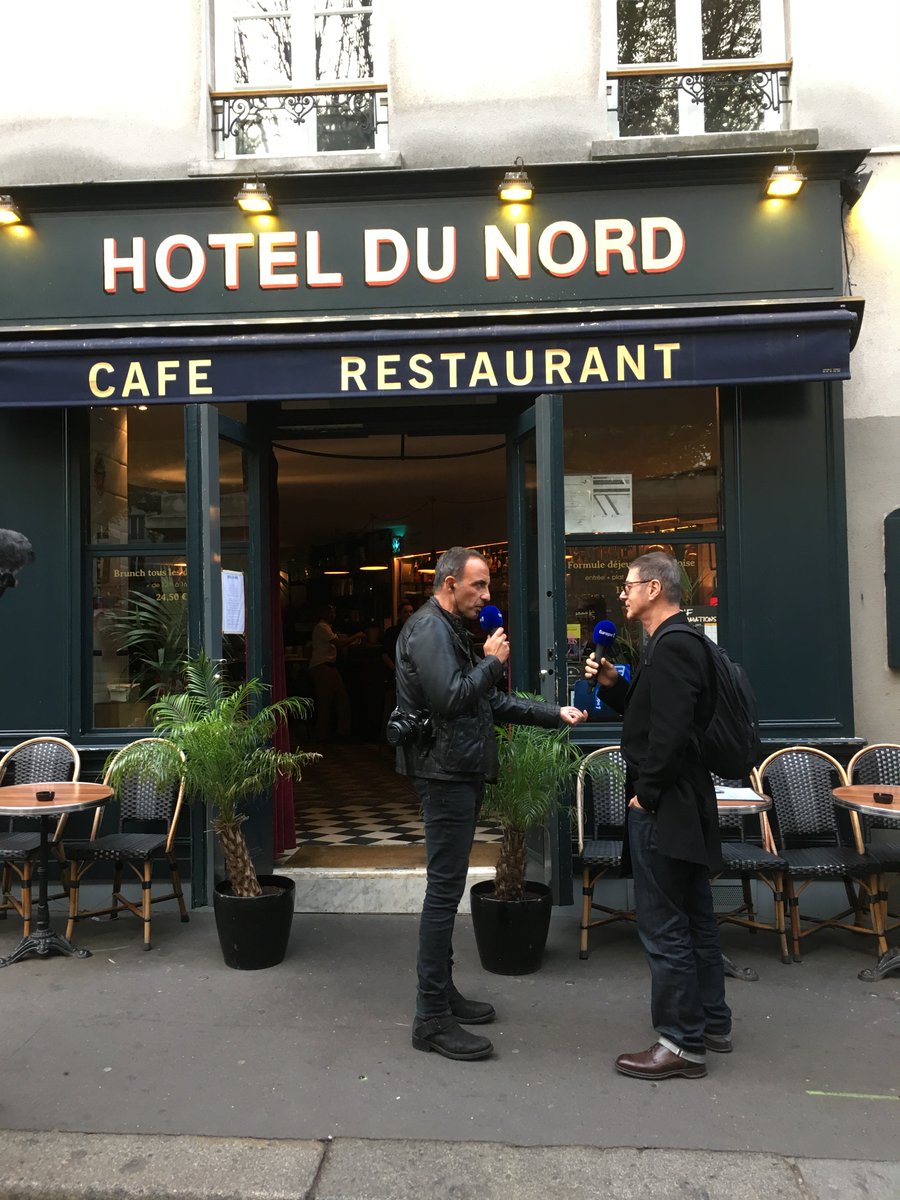 Demain à 11h, <a href="/nikosaliagas/">Nikos Aliagas</a> vous propose de partir #EnBaladeAvec... <a href="/etiennedaho/">Etienne Daho</a> !