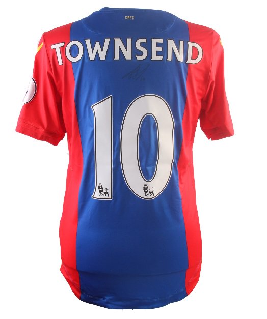 ⏰ Time is running out to bid on signed <a href="/CPFC/">Crystal Palace F.C.</a> shirts including one from <a href="/andros_townsend/">Andros Townsend</a>! 

Bid here 👉 crystalpalace.sport-auction.com