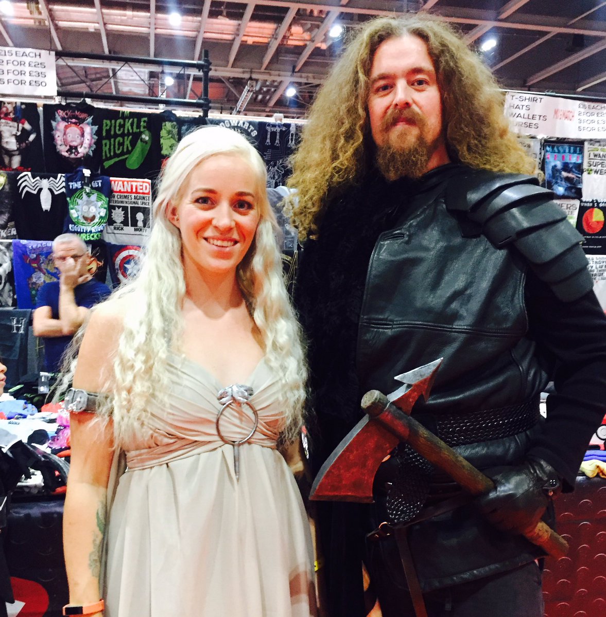 GraemeTheShow's tweet photo. The @tarot_rats are looking on point! Come catch us at 4pm on at the Gold Theatre @MCMComicCon #GOT #LondonComicCon #GraemeOfThrones https://t.co/qR6WORE4LF