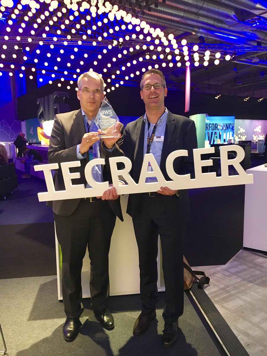 Herzlichen Dank @aws_germany für die Auszeichnung von <a href="/tecracer/">tecRacer</a> mit dem Excellence Award!