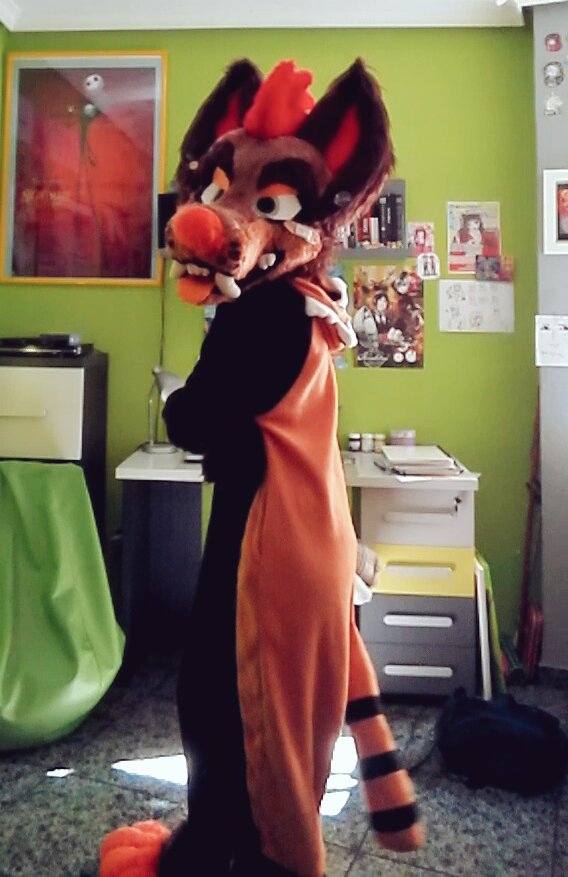 Gabirorojas's tweet photo. KIGURUMI TIME!!!
#japon #kigurumi #anime #mapache #kawaii #pandarojo #furry #anzous #cute https://t.co/FGZDcQaJZ9