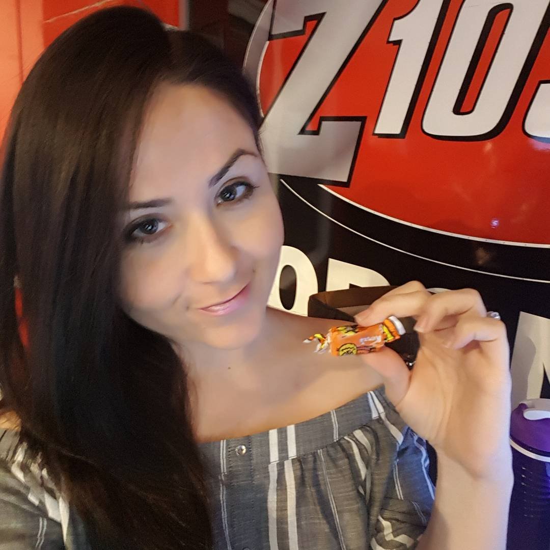 KatCallaghan's tweet image. Apparently if you say you don't like molasses kisses on the radio, they'll send you a bunch. Thanks @KerrsCandy. (All Canadian Company tho👍)