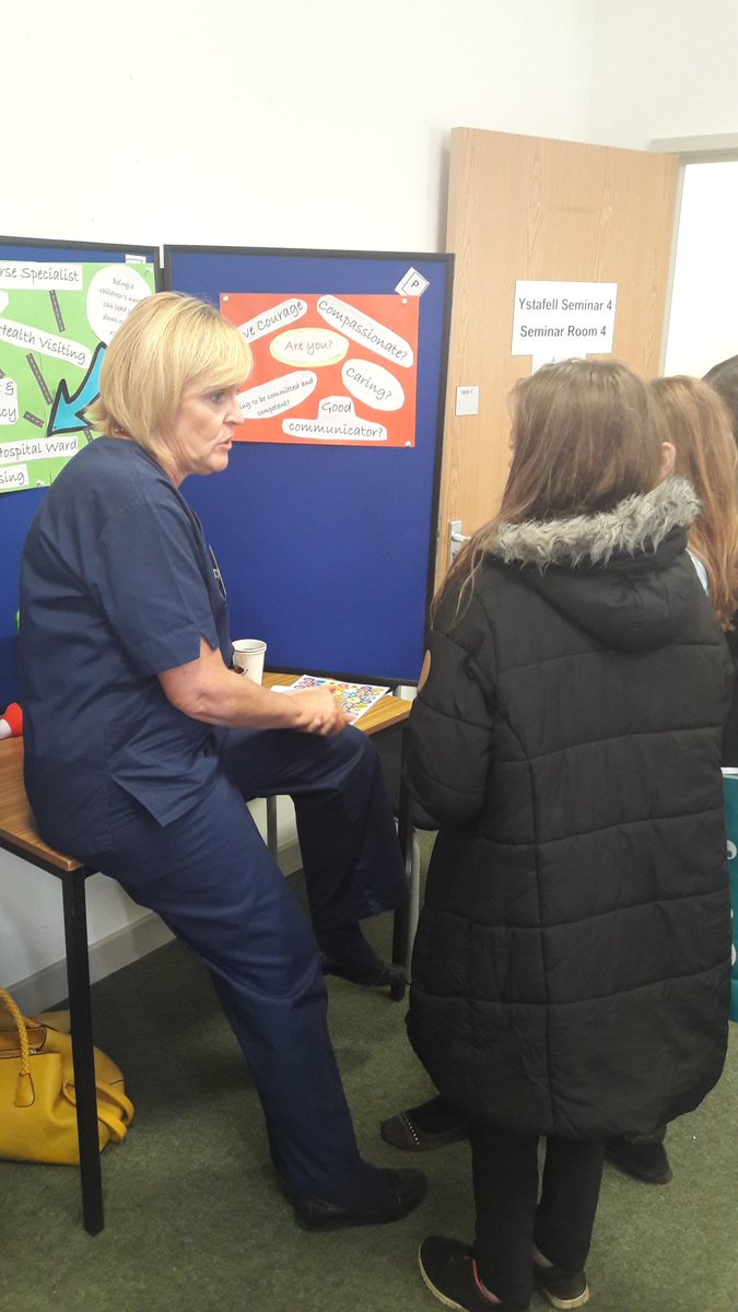 dequin4's tweet photo. Having fun at our first ever Aneurin Bevan Careers Day with West Mon Pupils @ABUHB_OD @wms1898 @WestMonPE @AneurinBevanUHB https://t.co/ShRGgQfnaA