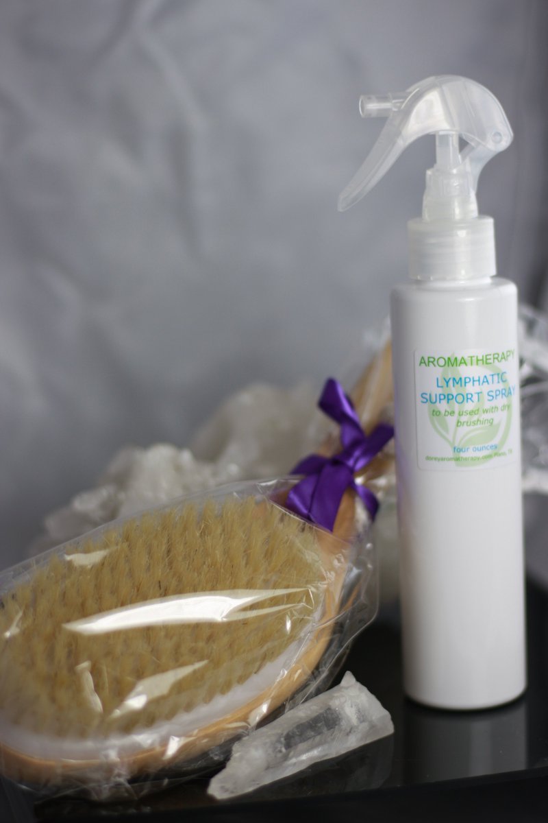 DoreyAroma's tweet image. Lymphatic support is good for your health realbodywork.com/articles/lymph… #lymphaticsupport #doreyaromatherapy