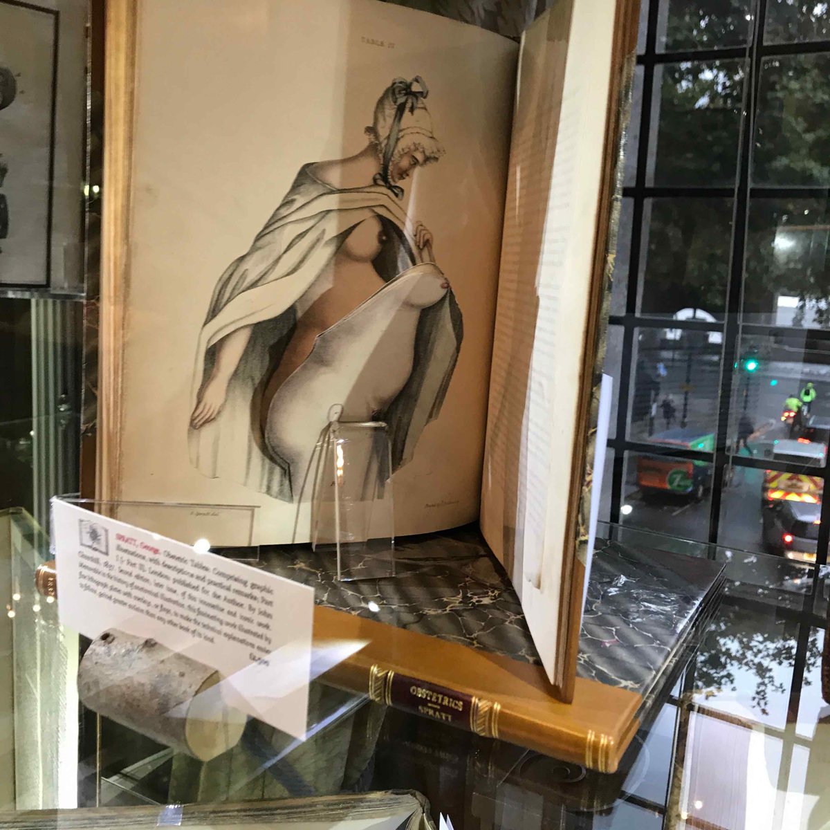 Last day <a href="/INKFAIR/">INK Fair London</a>! Check out our highlights finebooksmagazine.com/fine_books_blo… <a href="/secondshelfbks/">thesecondshelf.bsky.social</a> <a href="/AlembicBooks/">Alembic Rare Books</a> @raremedbookgal <a href="/Schneidebook/">Sophie Schneideman</a> @LeoCadogan