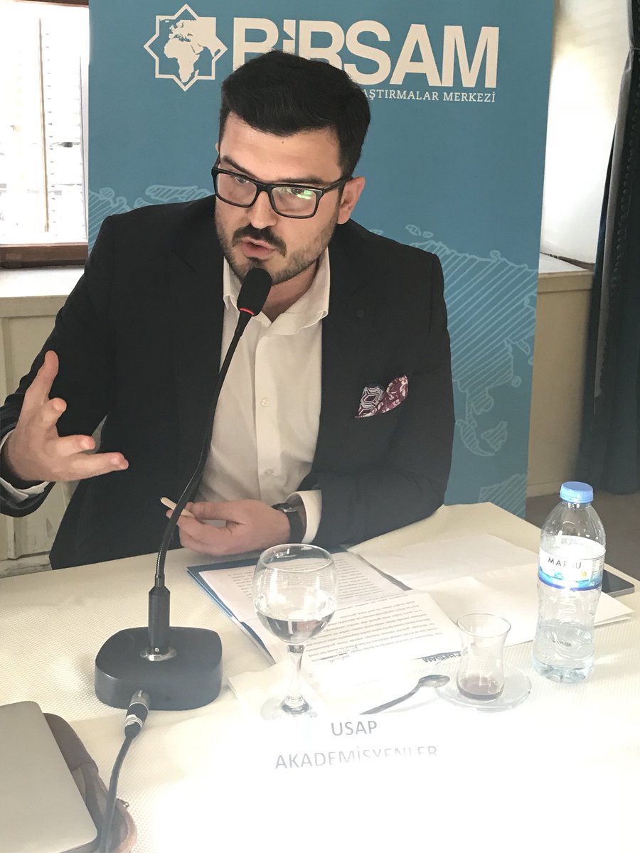 birsamorg's tweet photo. 2. oturumun son konuşmasını USap Akademisyenler Platformu Başkanı Hasan Emre Aydın yapıyor. https://t.co/zQ4eWuhaJM