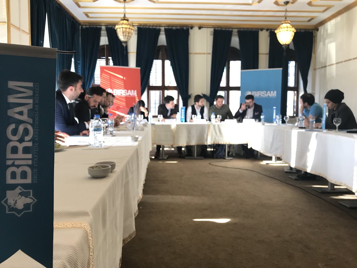 birsamorg's tweet photo. 2. oturumun son konuşmasını USap Akademisyenler Platformu Başkanı Hasan Emre Aydın yapıyor. https://t.co/zQ4eWuhaJM