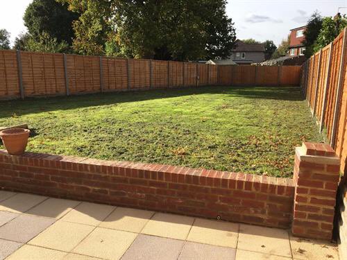 StanfordGrey's tweet photo. **New Property Alert** #ToLet three bedroom detached house situated in #Horley #NewlyRenovated #LargeDriveway #Garage #GreatPrice #CallUsNow https://t.co/ISidcO06eb