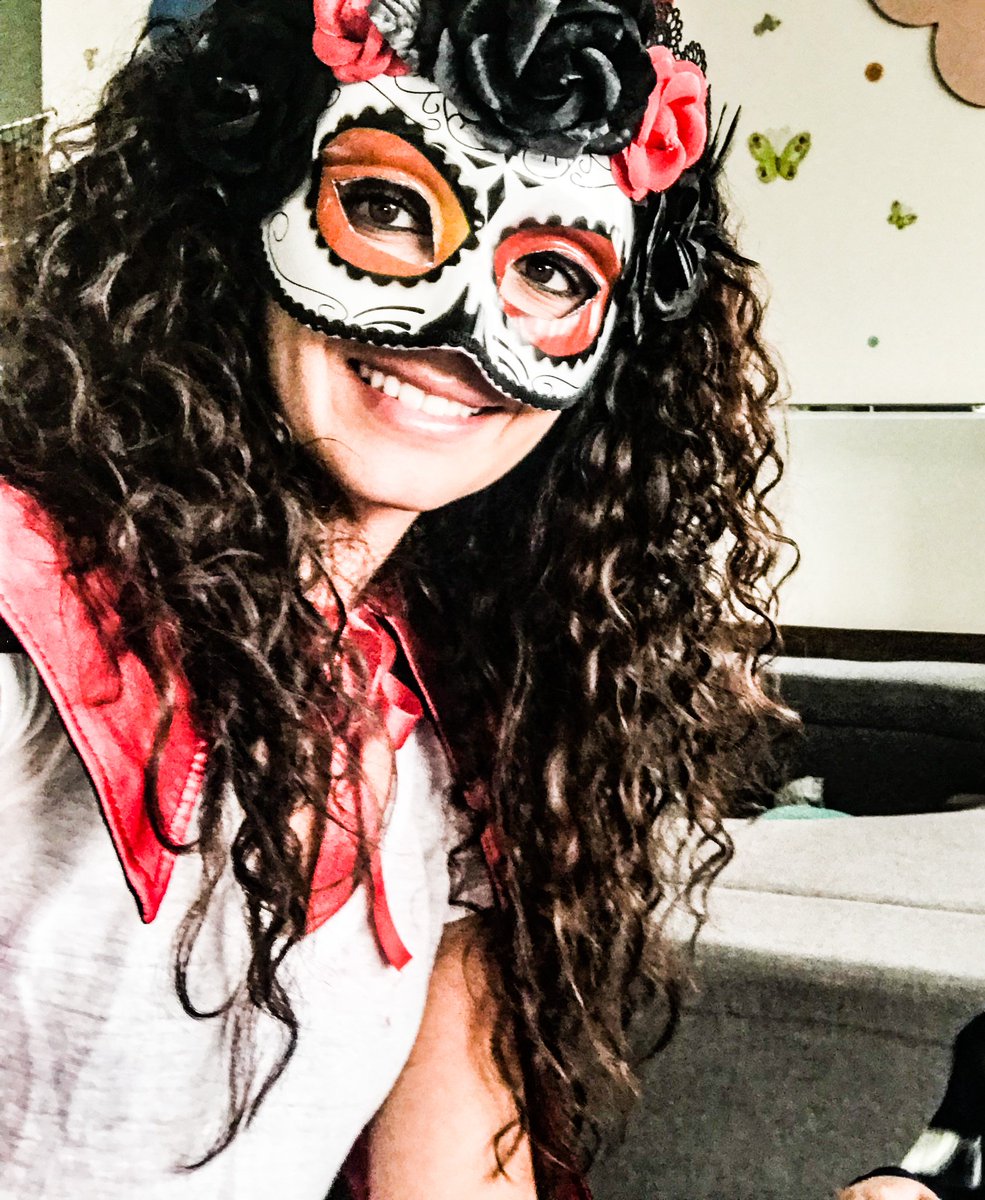janareyva8's tweet photo. #primerhalloween #familytime #capitanamerica https://t.co/8WQ5Q8eng8