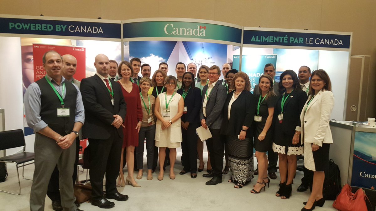 CanAmbGuyana's tweet photo. Flashback to when Canada's Climate Change Ambassador met w/ Canadian companies & TCs @ the Caribbean Renewable Energy Forum #CREF2017 #FBF https://t.co/mWDbSUrdvm