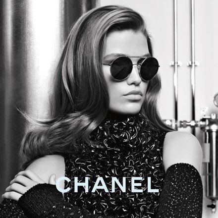 sgh8014's tweet photo. Introducing the new @CHANEL metal tweed Eyerock
Iconic styles reinvented with a modern twist
Available now in Sunglass Hut
@LoveMeadowhall https://t.co/x4XUQUA0SK