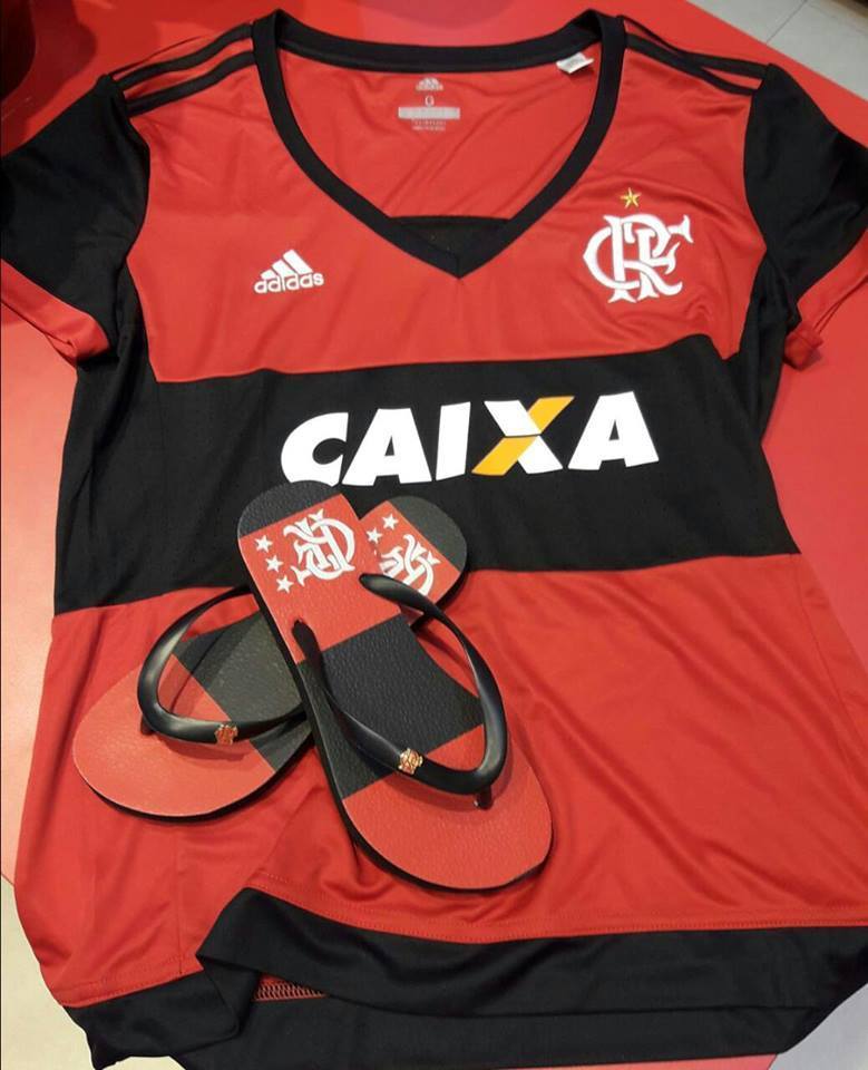 Para elas vestirem o escudo rubro-negro no jogo de sábado! Compre aqui: bit.ly/2zgc1Hv  #IssoaquiéFlamengo #NacaoRubroNegra #Fla