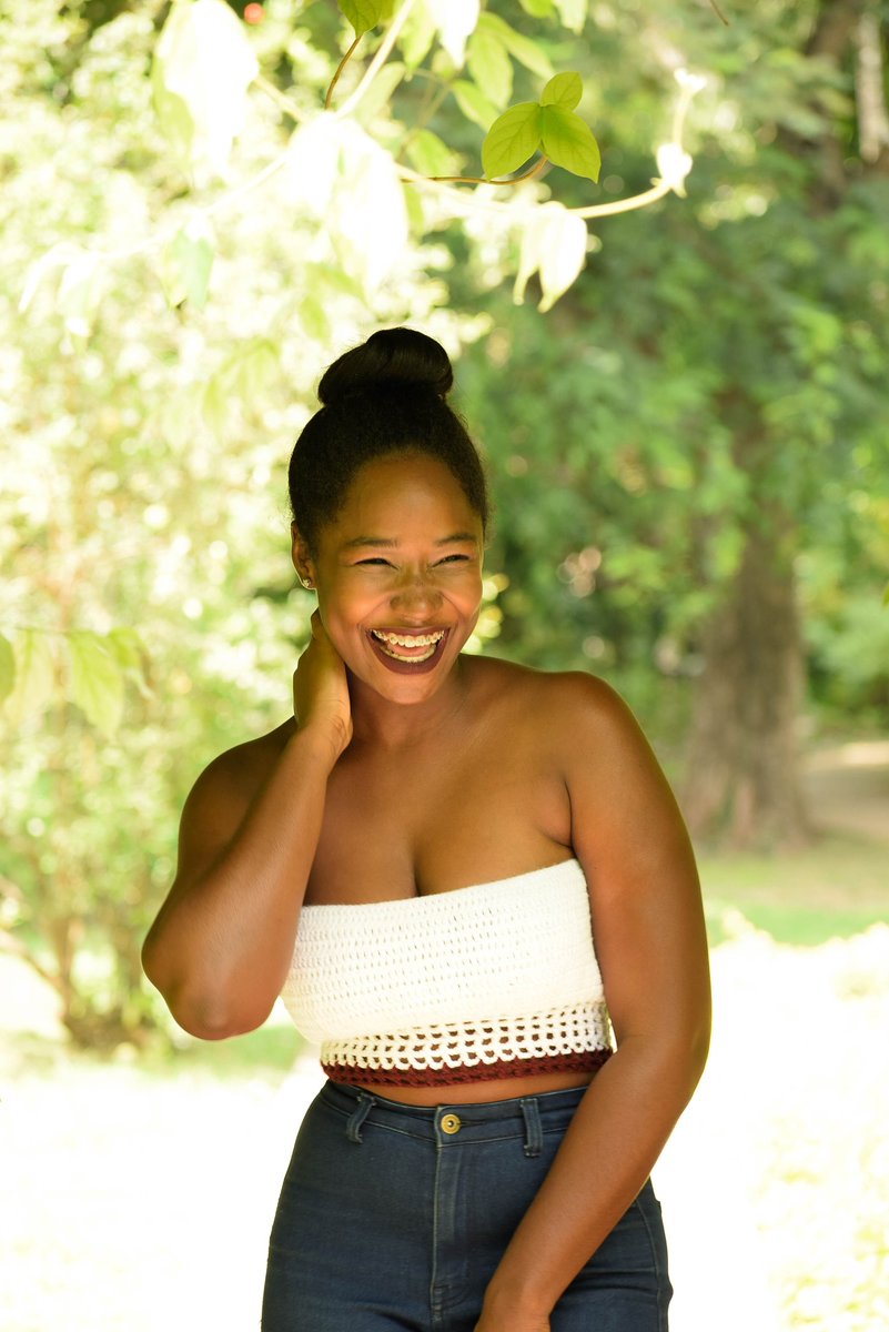 CopperAndThread's tweet photo. A smile is the most beautiful thing a woman could wear
Pair it with one of our pieces today
WOODLANDS the croptop series
#copper17 https://t.co/wo90dHtAPK