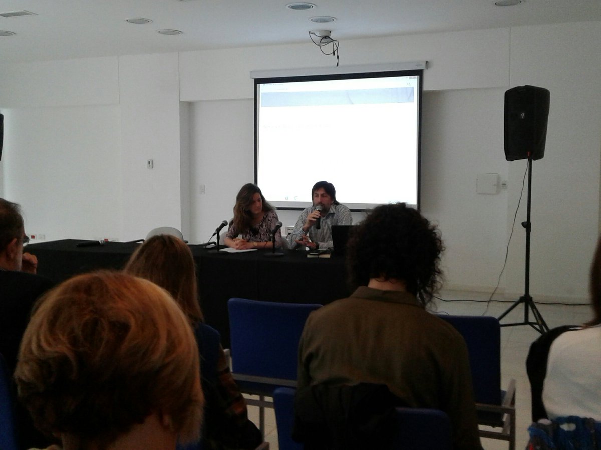 El rector de <a href="/UMETeduar/">UMET</a> <a href="/trottanico/">Nicolás Trotta</a>  cierra la Semana de la Investigacion junto a <a href="/crosscecilia/">Cecilia Cross</a> #CITRA