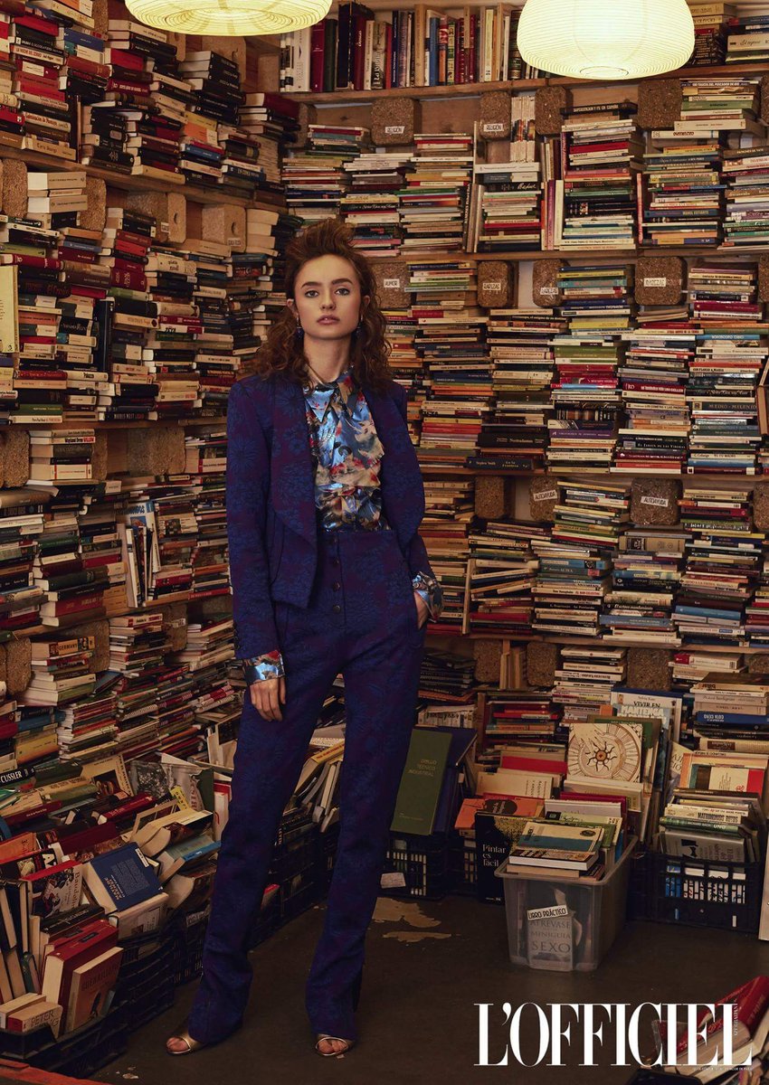 L'Officiel Azerbaiyán 
Pic by me
laurence.es