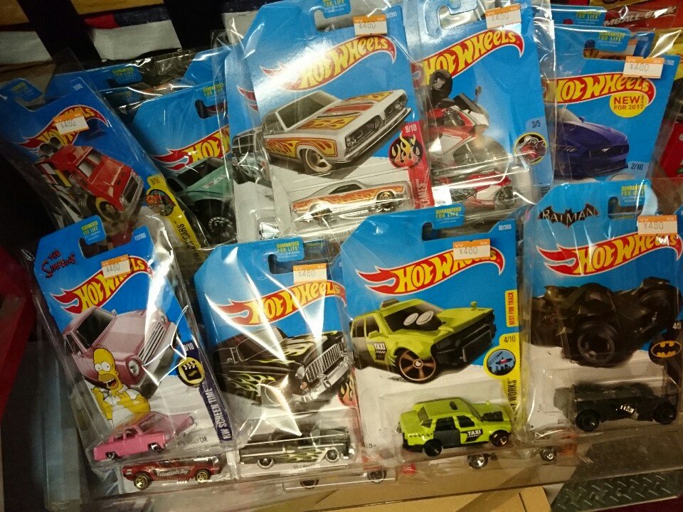 ホットウィール多数入庫しました! トミカの横にあるよ！ #HotWheels