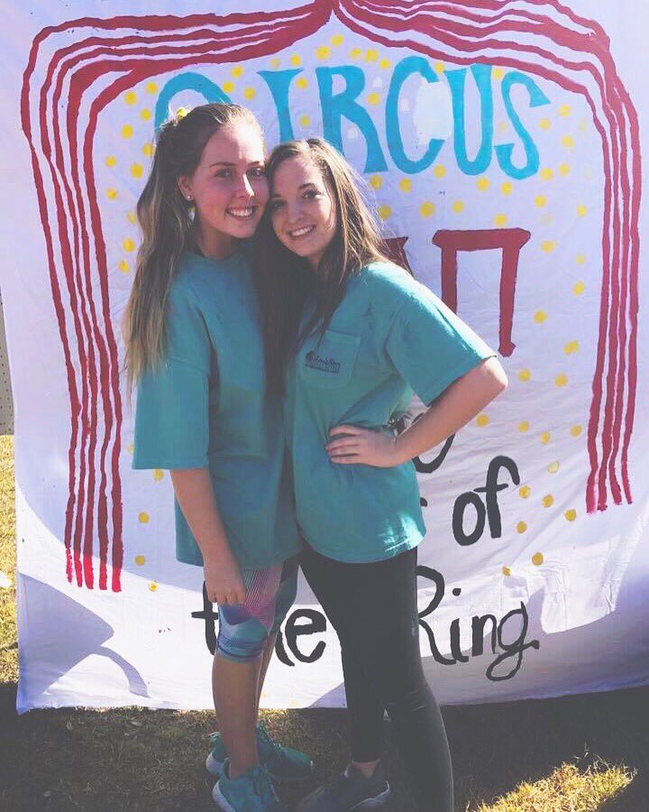fmuadpi's tweet photo. Big thanks to sisters Reagan and Cassie for all the hard work y'all put in to our philanthropy event yesterday! ❤️💛❤️💛 https://t.co/Ek4QbFl3ln