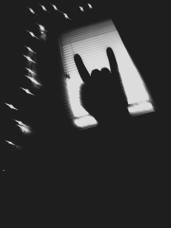 ItsPattyMataid's tweet photo. POST MALONE <3 https://t.co/4FMWftz37X