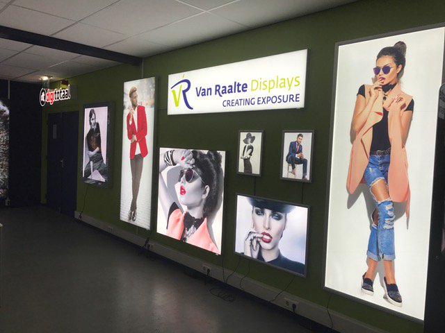 Gister hebben wij een zeer geslaagd 'Open Huis' gehad samen met Xpression XL. 'Meer dan een buur'.